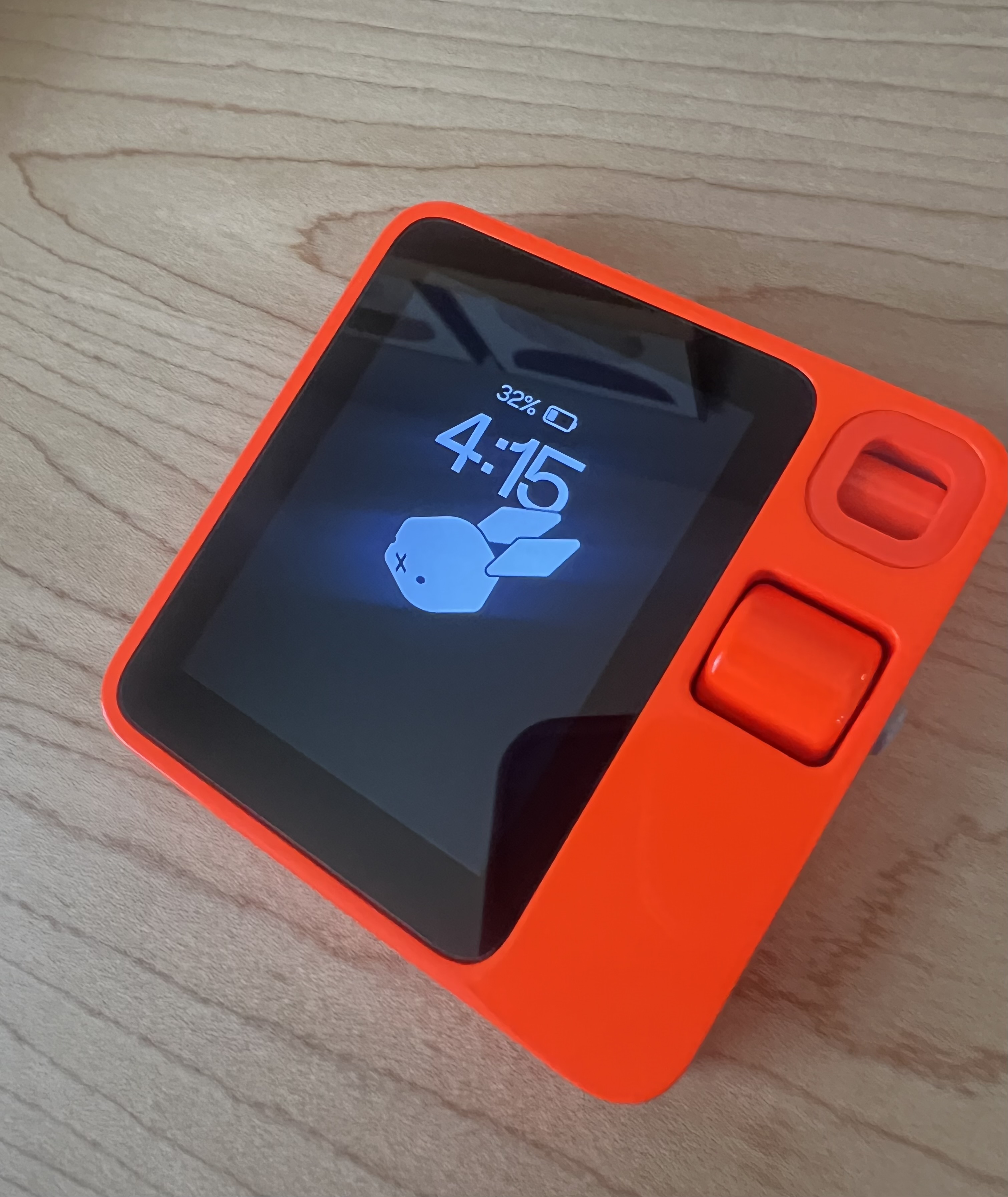 Rabbit R1 Review: New AI Gadget, Hands-On Review